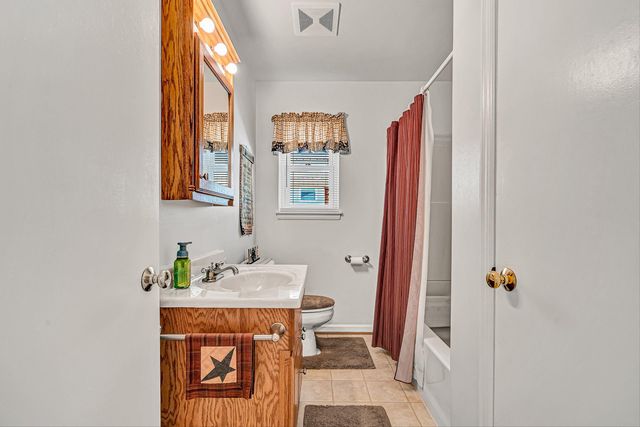 3026 Pebble DR, Roanoke, VA 24014