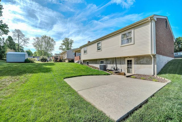 3026 Pebble DR, Roanoke, VA 24014