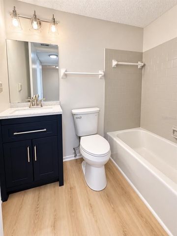 4127 HERON WAY E-111, Bradenton, FL 34205