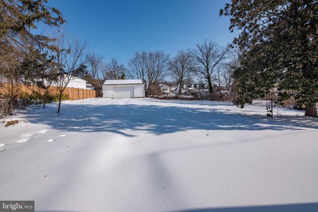 2900 SCHERER AVE, Baltimore, MD 21234