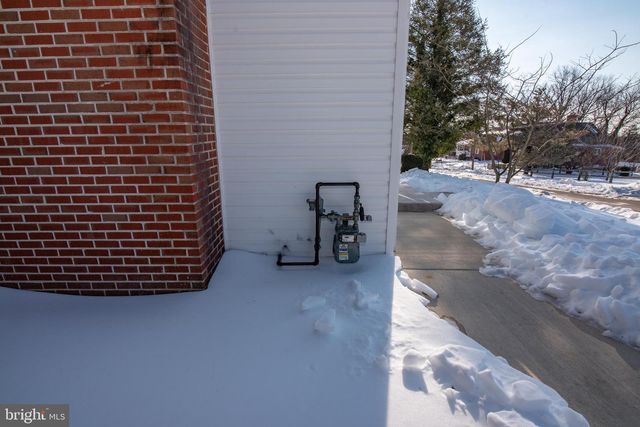 2900 SCHERER AVE, Baltimore, MD 21234