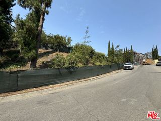 1309 Laurel Way, Beverly Hills, CA 90210