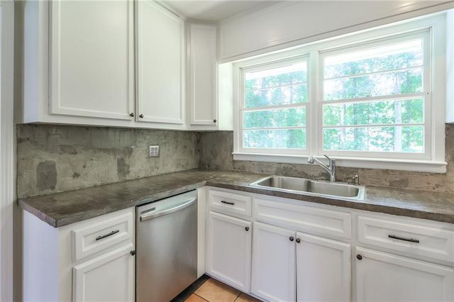 2842 Bob Cox Road NW, Marietta, GA 30064