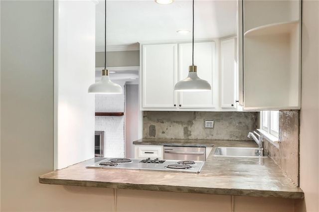 2842 Bob Cox Road NW, Marietta, GA 30064