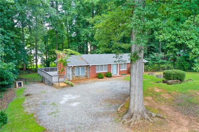 2842 Bob Cox Road NW, Marietta, GA 30064
