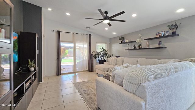 3913 S 185TH Lane, Goodyear, AZ 85338