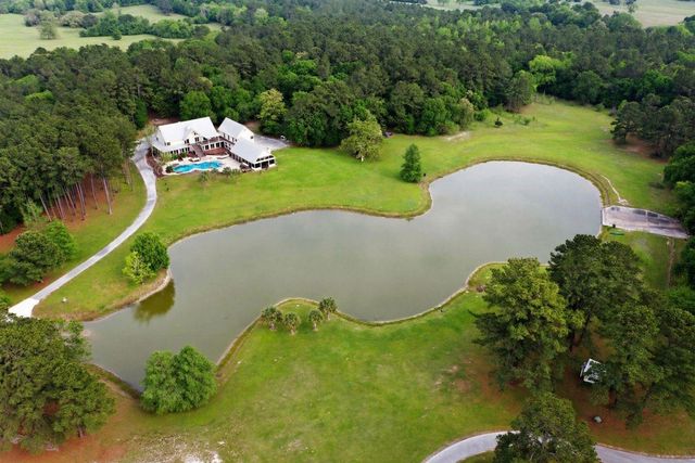 43 Pool Road, Richards, TX 77873