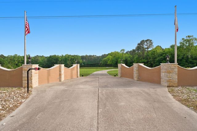 43 Pool Road, Richards, TX 77873