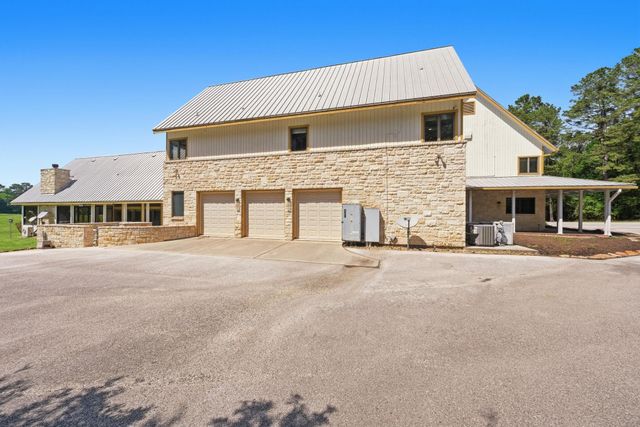 43 Pool Road, Richards, TX 77873