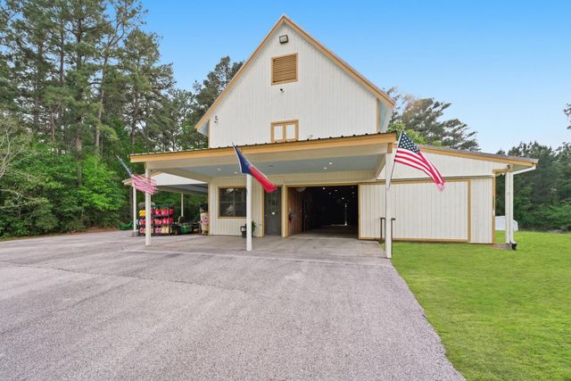 43 Pool Road, Richards, TX 77873