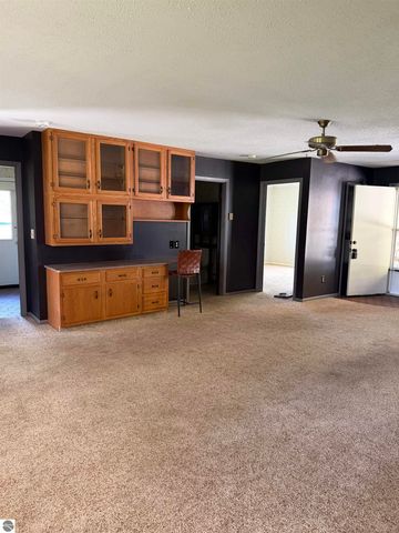 623 Mill Street, Alma, MI 48801