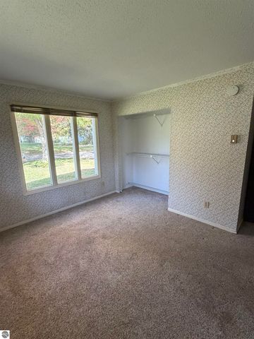 623 Mill Street, Alma, MI 48801