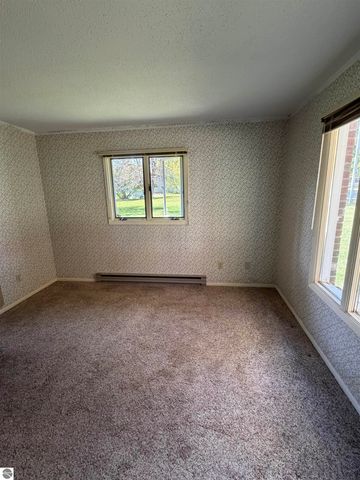 623 Mill Street, Alma, MI 48801