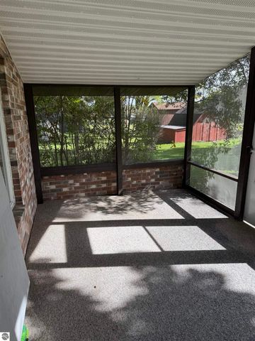 623 Mill Street, Alma, MI 48801