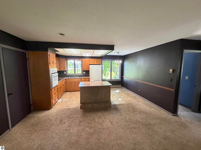 623 Mill Street, Alma, MI 48801