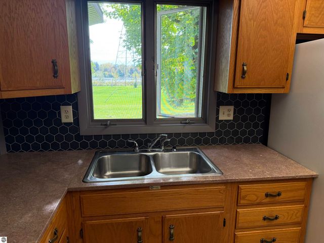 623 Mill Street, Alma, MI 48801