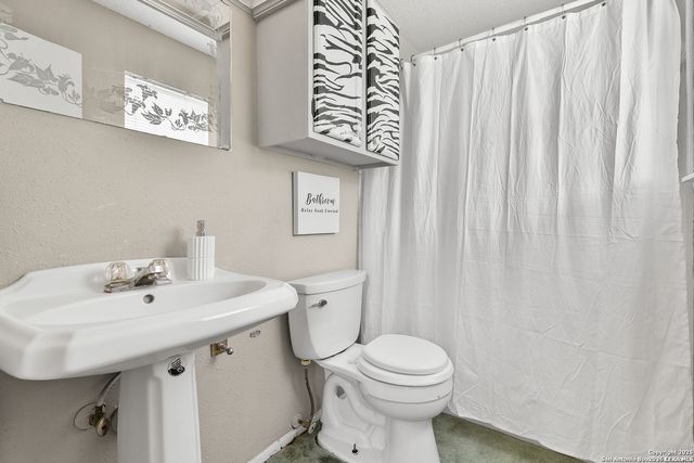 13711 Hunters Moss, San Antonio, TX 78230