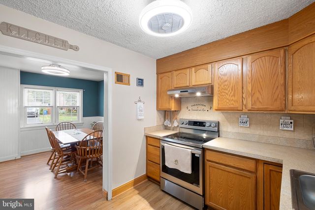 121 STAHL AVE, New Castle, DE 19720