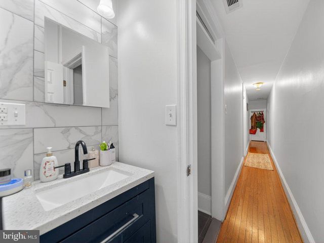 642 MORTON PL NE, Washington, DC 20002