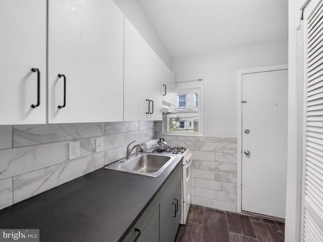 642 MORTON PL NE, Washington, DC 20002