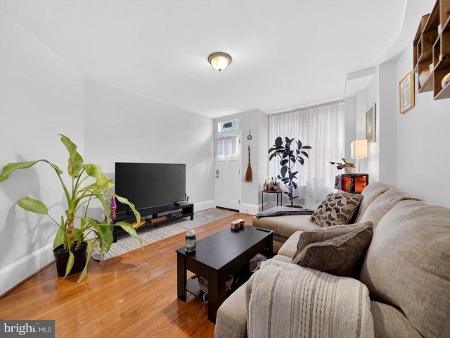 642 MORTON PL NE, Washington, DC 20002