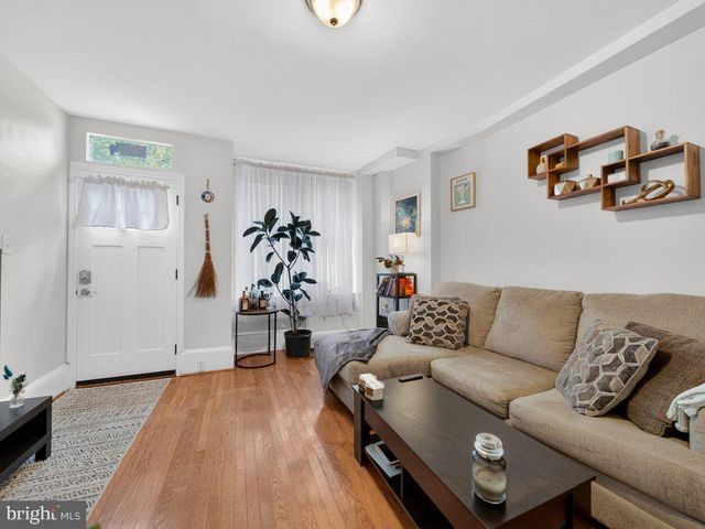 642 MORTON PL NE, Washington, DC 20002