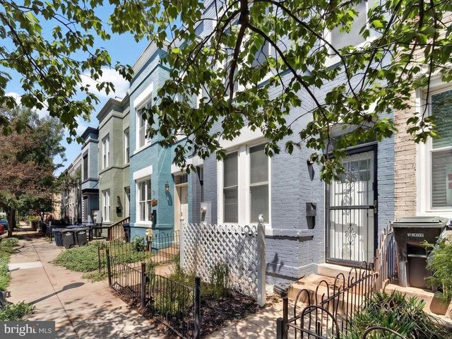 642 MORTON PL NE, Washington, DC 20002