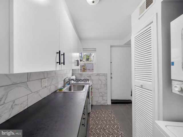642 MORTON PL NE, Washington, DC 20002