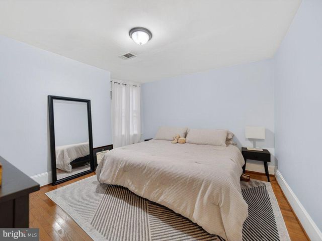 642 MORTON PL NE, Washington, DC 20002