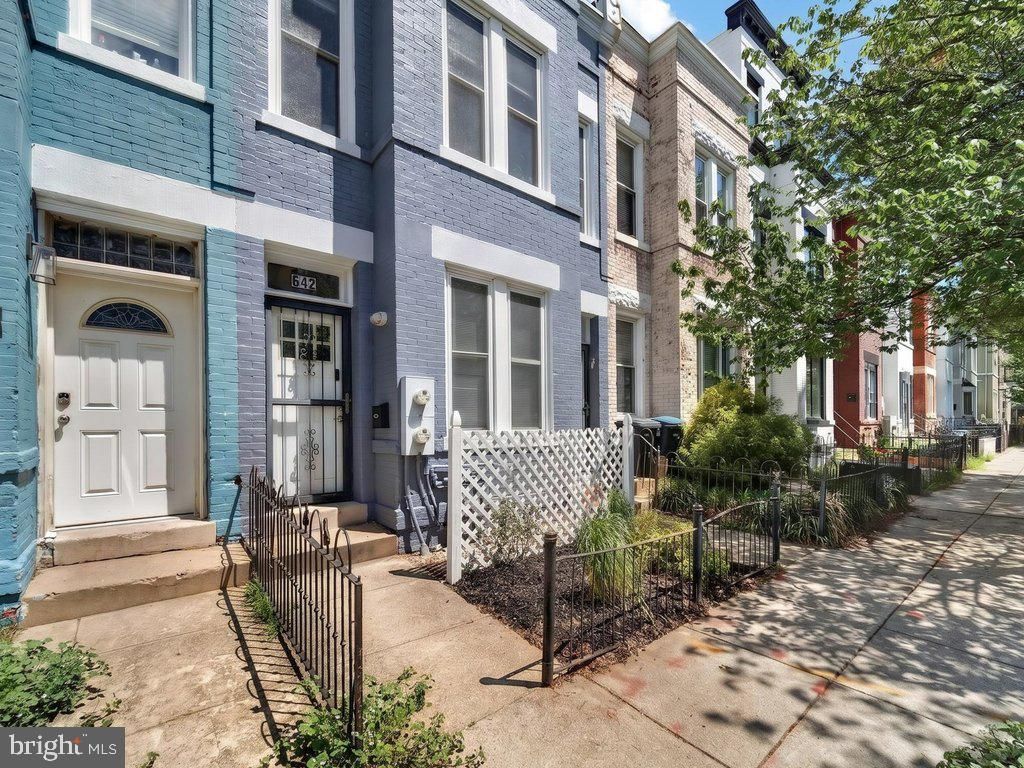 642 MORTON PL NE, Washington, DC 20002