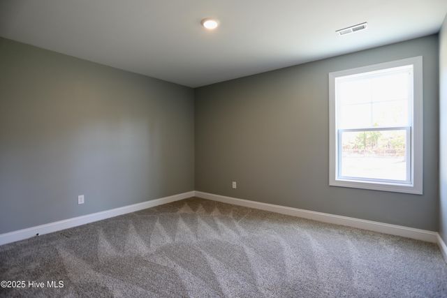 408 Gretchen Road, West End, NC 27376