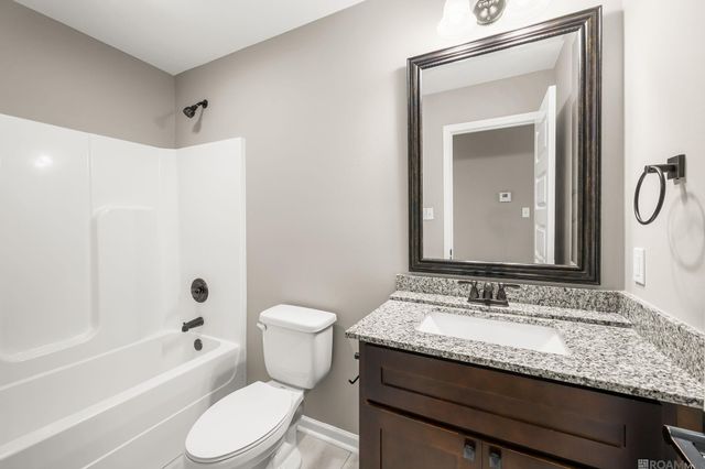 1482 Meadow Crossing Dr, Gonzales, LA 70737