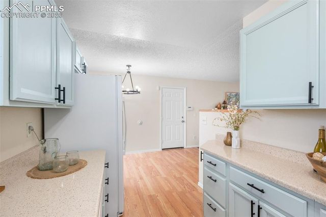 3390 Foxridge Drive, Colorado Springs, CO 80916