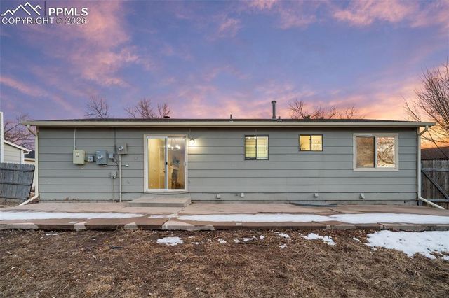 3390 Foxridge Drive, Colorado Springs, CO 80916