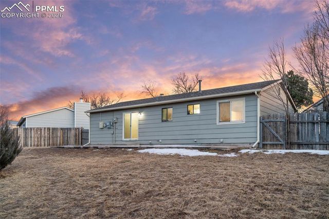 3390 Foxridge Drive, Colorado Springs, CO 80916