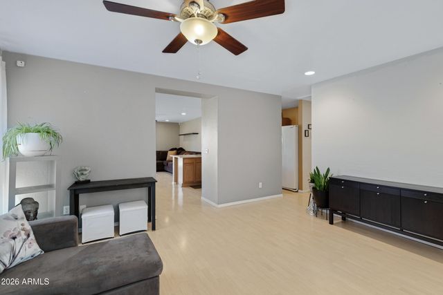 3212 W SAINT KATERI Drive, Phoenix, AZ 85041