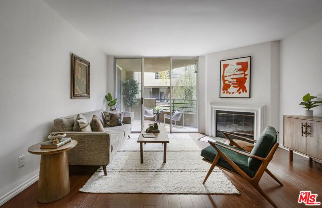 6140 Monterey Road 312, Los Angeles, CA 90042