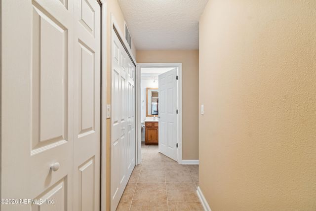 11895 SURFBIRD Circle 11A, Jacksonville, FL 32256