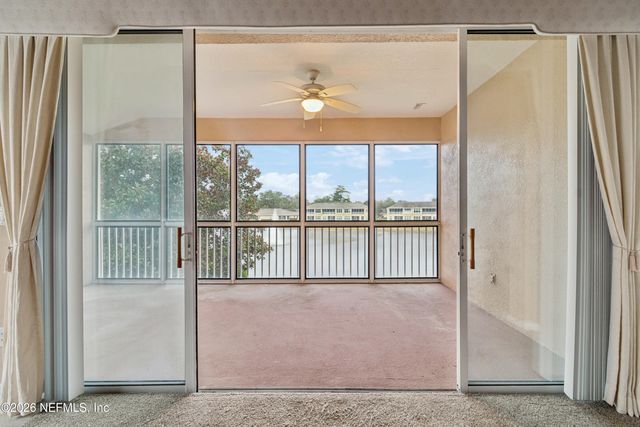 11895 SURFBIRD Circle 11A, Jacksonville, FL 32256