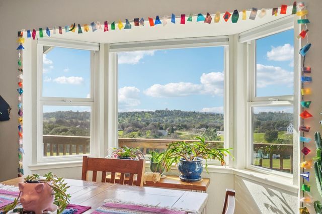 3820 Cattle Dr, Shingle Springs, CA 95682