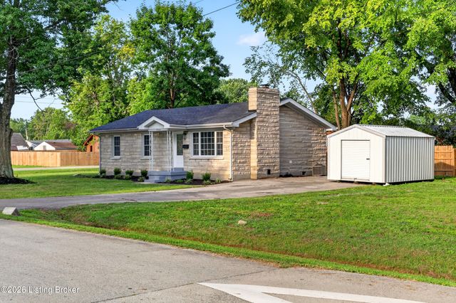5904 Hood Rd, Louisville, KY 40213