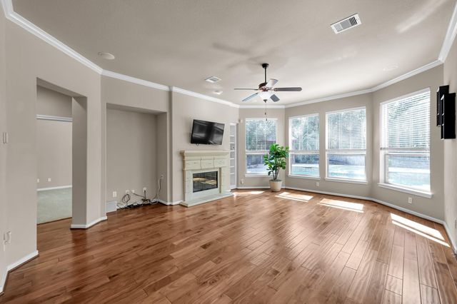 2458 S Bramlet Drive, Conroe, TX 77304