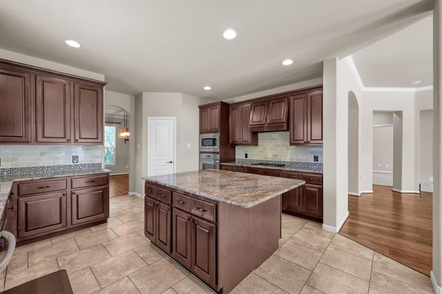 2458 S Bramlet Drive, Conroe, TX 77304