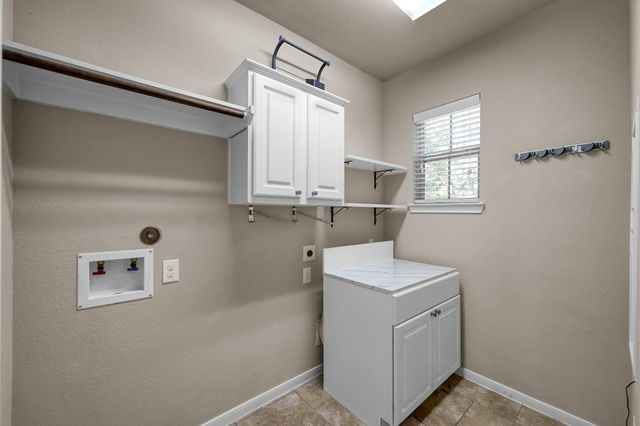 2458 S Bramlet Drive, Conroe, TX 77304