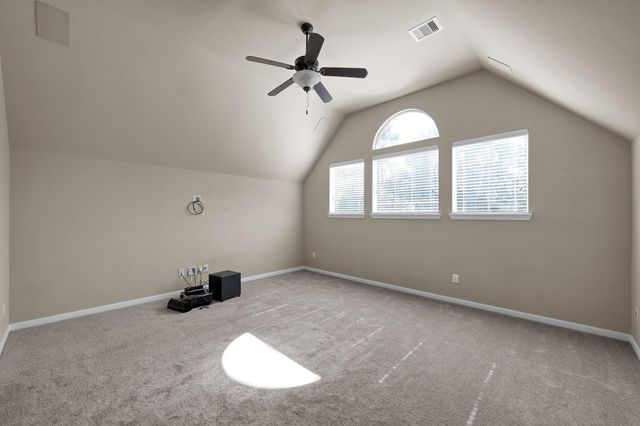 2458 S Bramlet Drive, Conroe, TX 77304