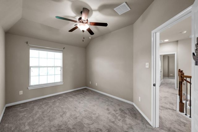 2458 S Bramlet Drive, Conroe, TX 77304