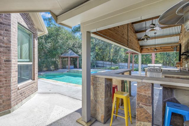 2458 S Bramlet Drive, Conroe, TX 77304