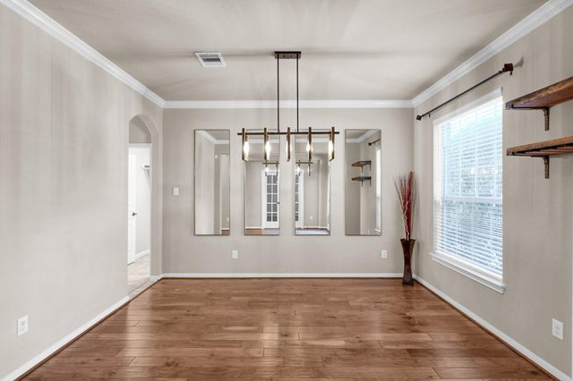 2458 S Bramlet Drive, Conroe, TX 77304