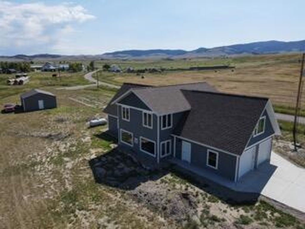 37 Lind Lane, White Sulphur Springs, MT 59645