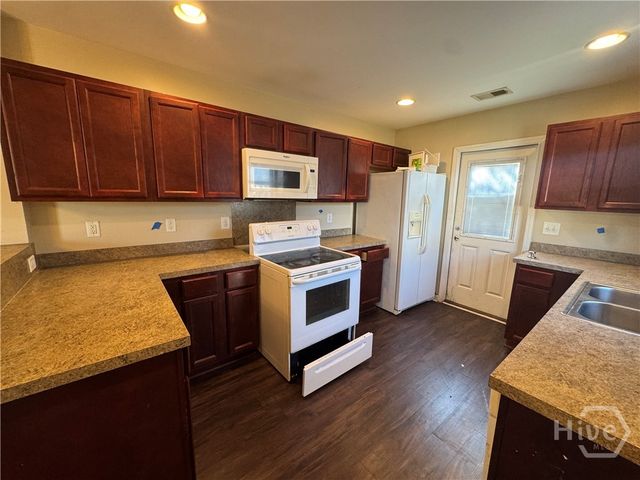 3 Cromer Street, Savannah, GA 31407